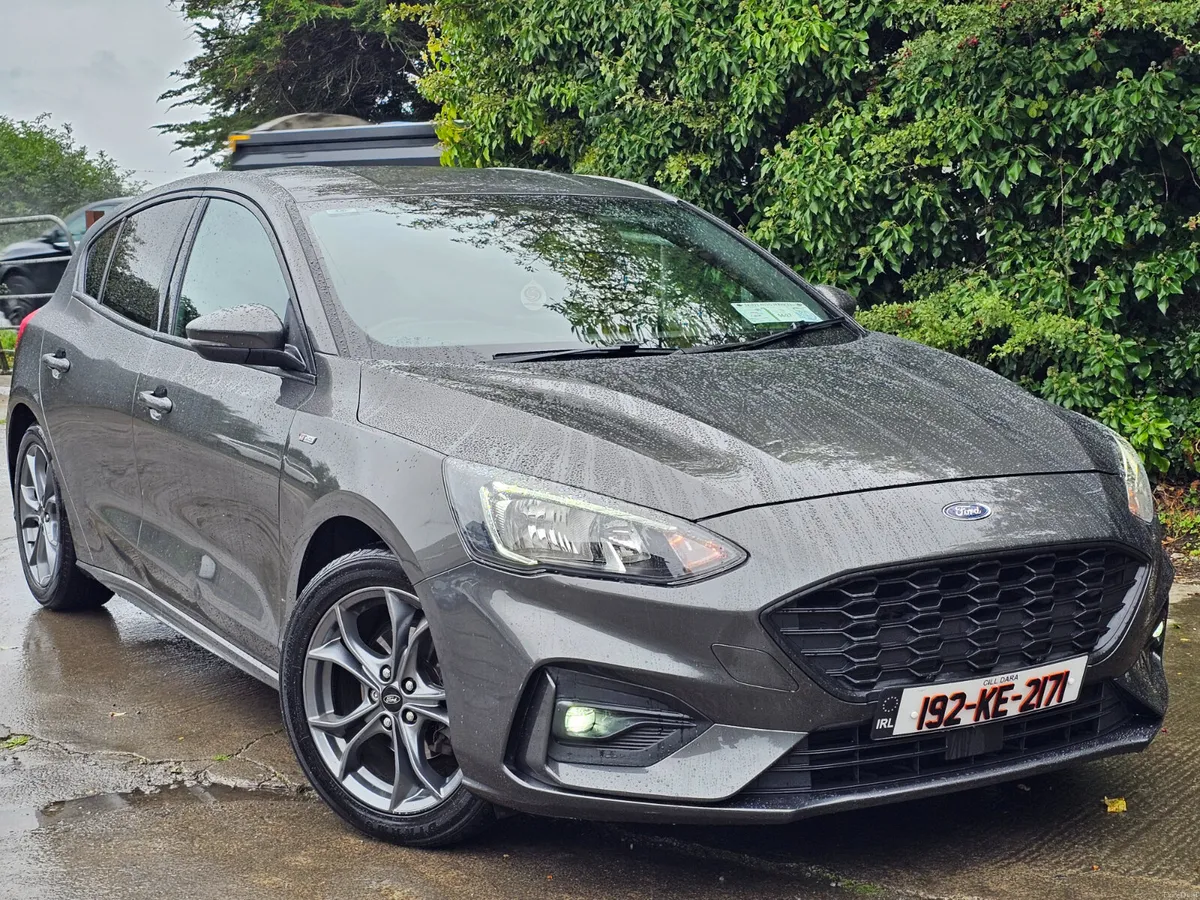 Ford Focus 2019 st line . 1.0L petrol ⛽️ €8999 - Image 5