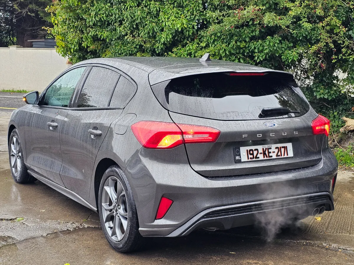 Ford Focus 2019 st line . 1.0L petrol ⛽️ €8999 - Image 4