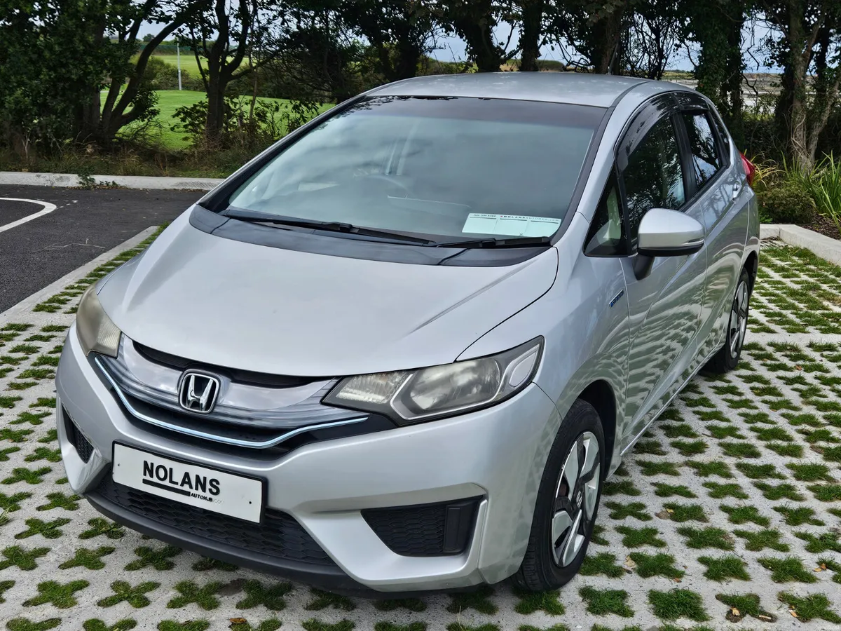 Honda Fit 2014 Hybrid New Nct - Image 4