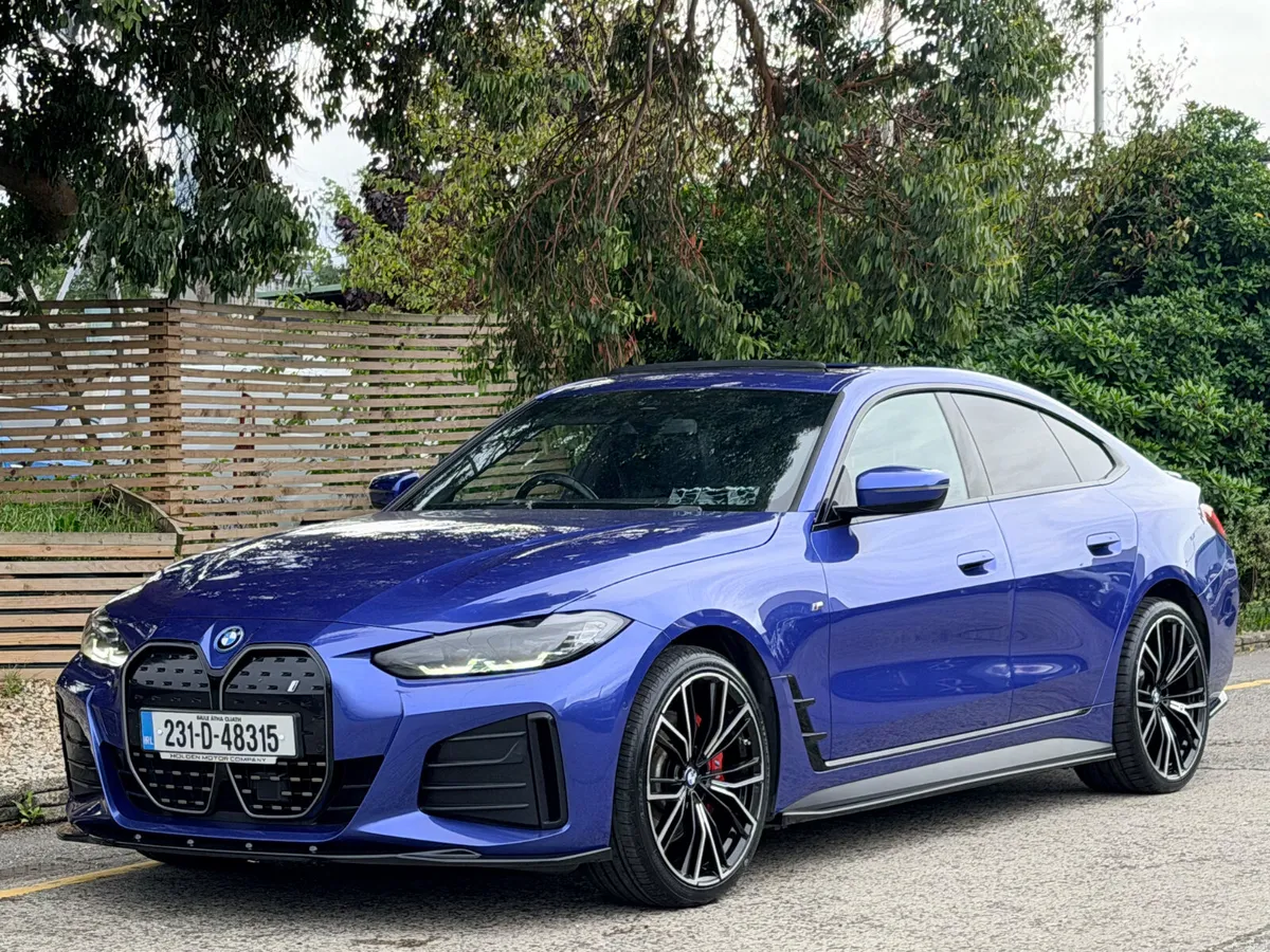 2023 BMW i4..SUNROOF..M-SPORT..2 KEYS - Image 2