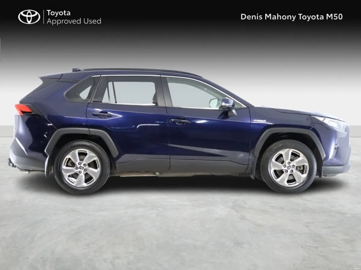 Toyota RAV4 Sol Hybrid - Image 3
