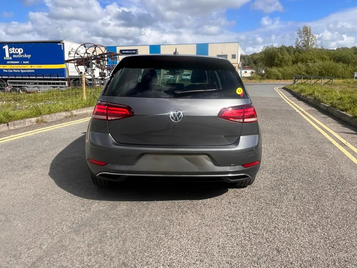 Volkswagen Golf 2019 - Image 4