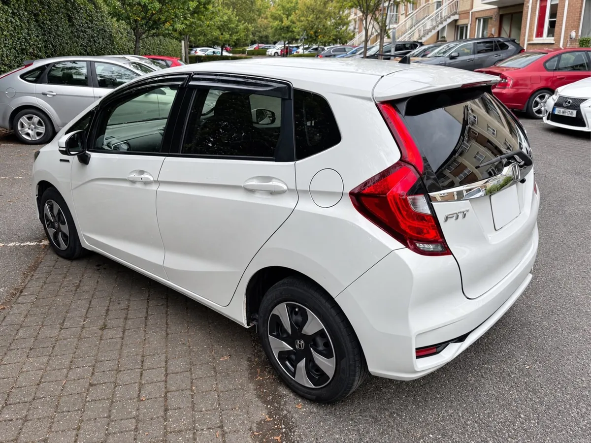 Honda Fit 2018 Hybrid Automatic – Low Mileage - Image 3