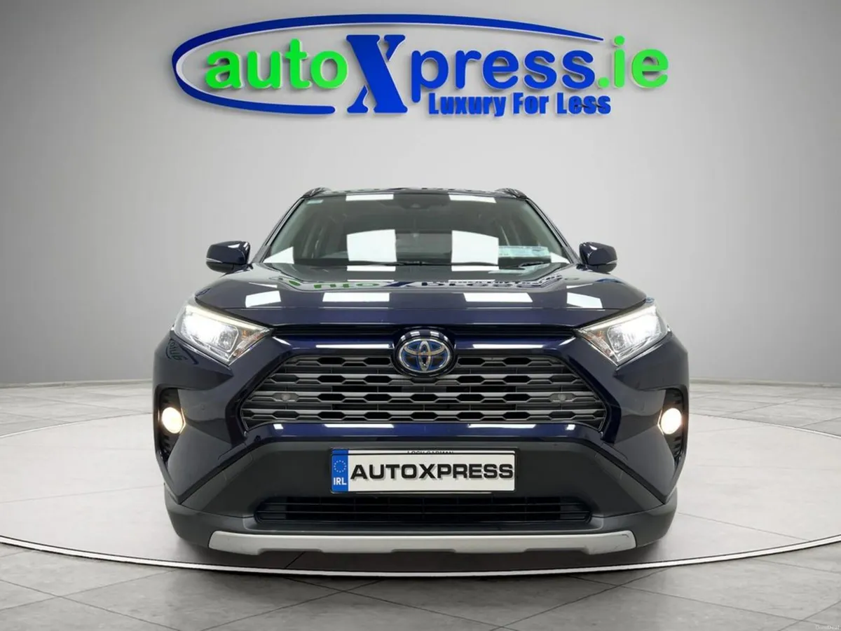 Toyota RAV4 2.5 Hybrid, Reversing camera, Automati - Image 3