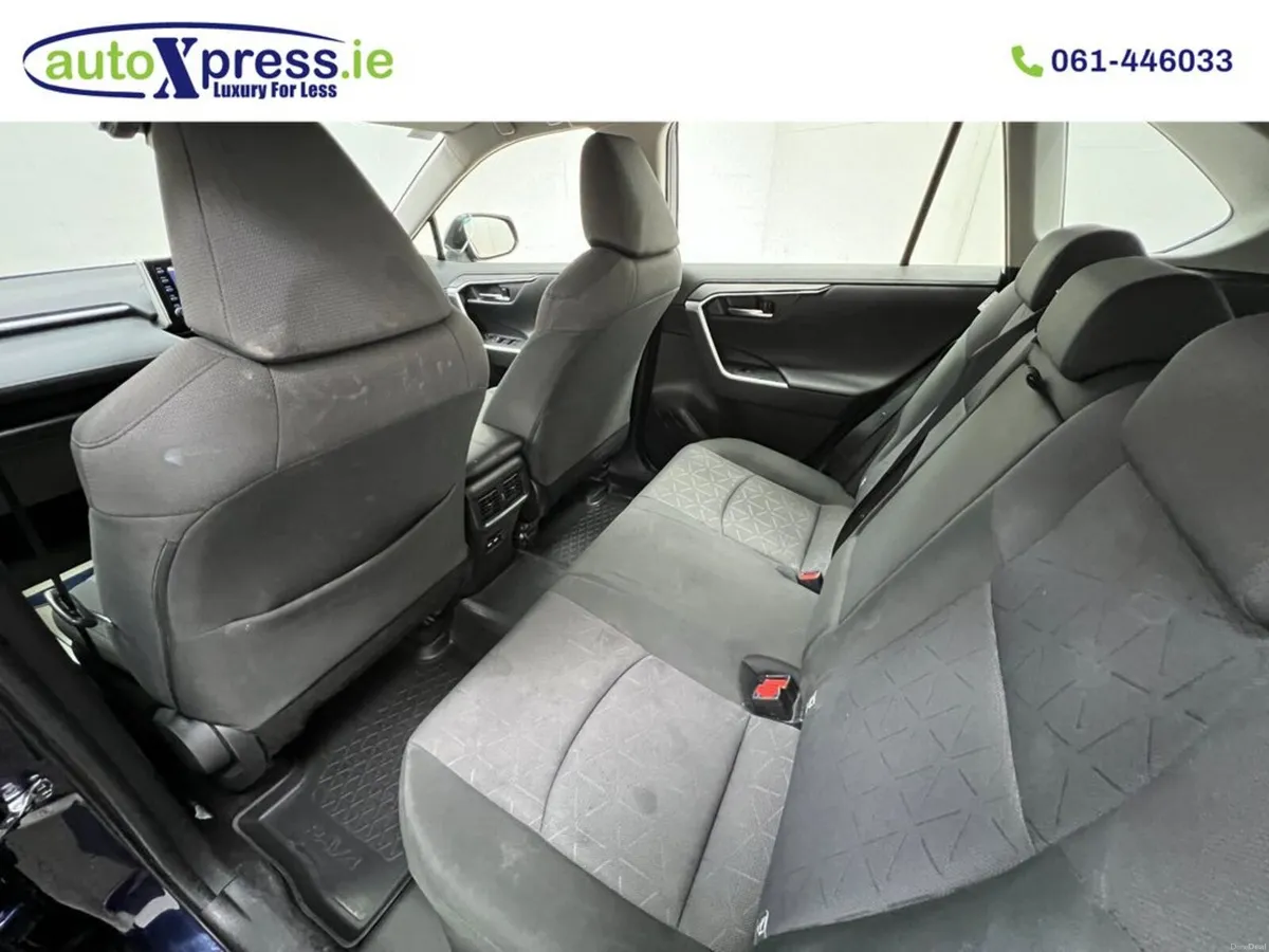Toyota RAV4 2.5 Hybrid, Reversing camera, Automati - Image 6
