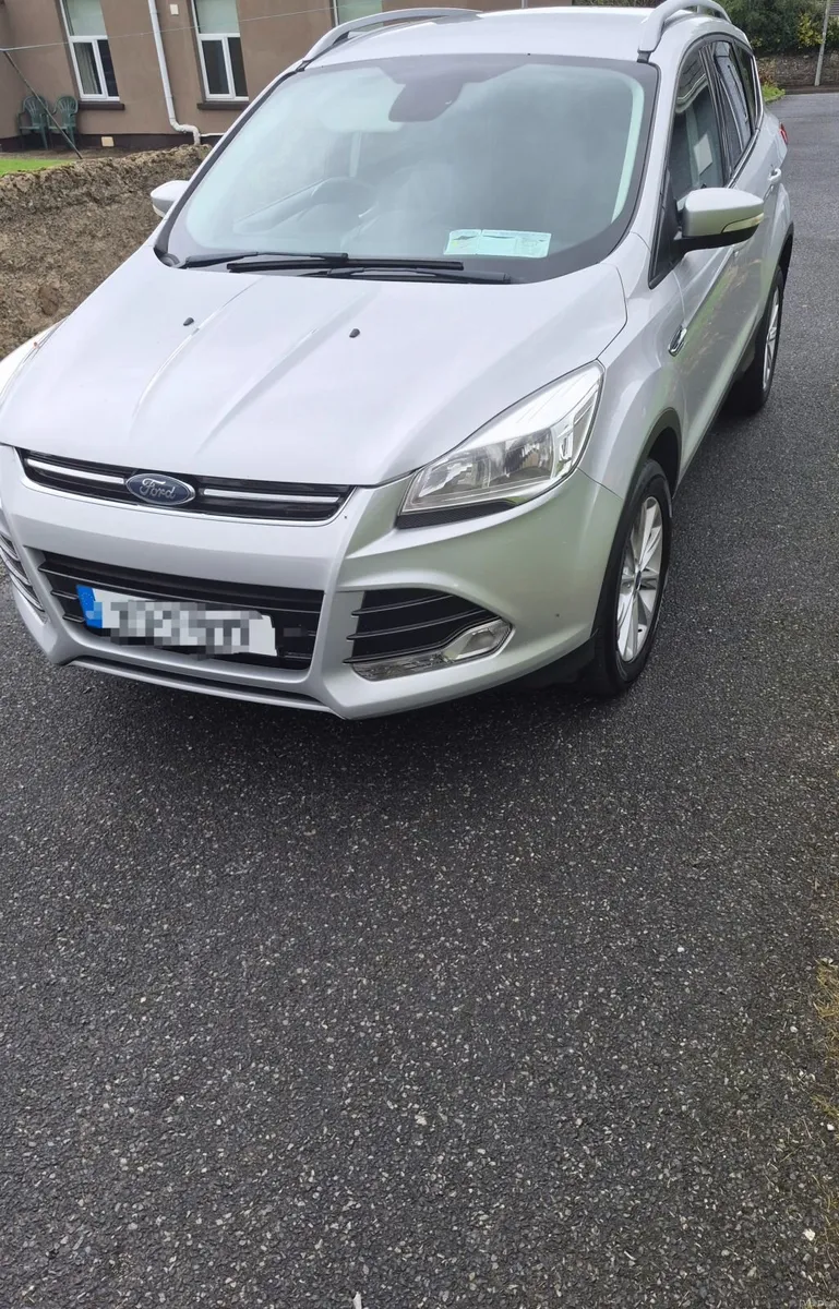 Ford Kuga 2016 - Image 2