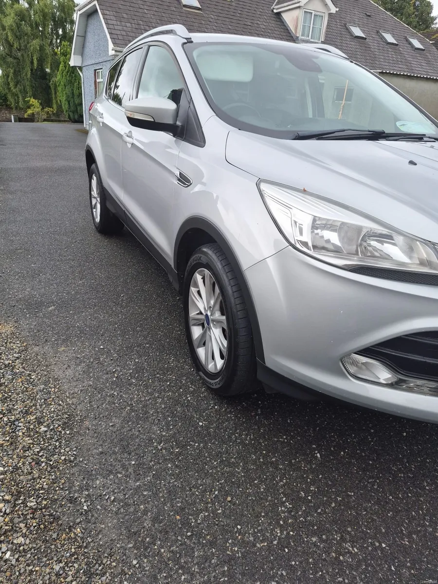 Ford Kuga 2016 - Image 4