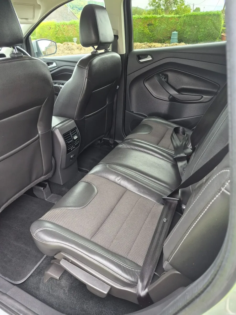 Ford Kuga 2016 - Image 6