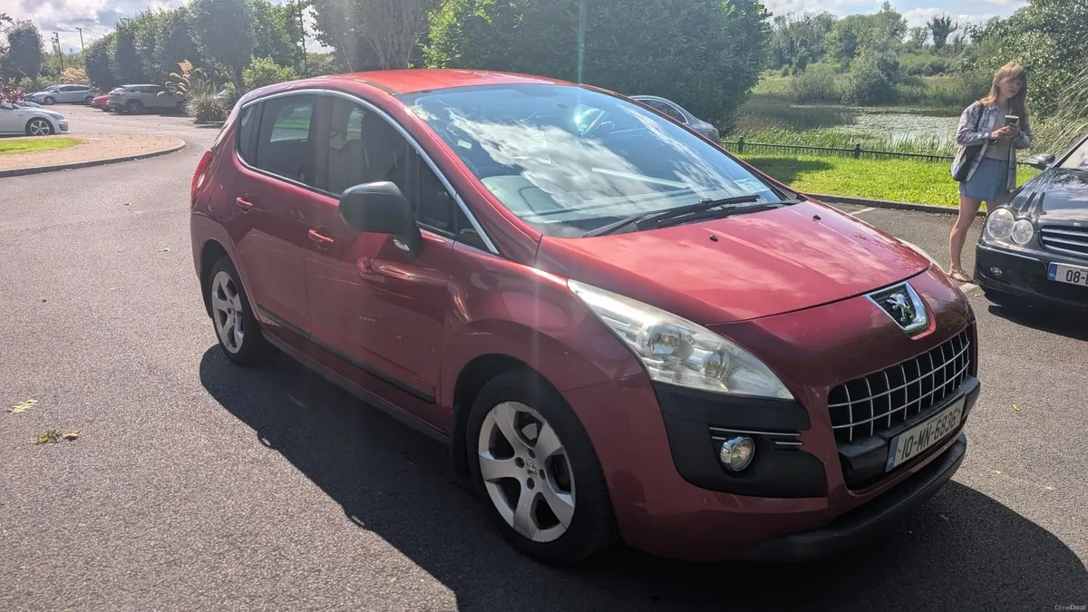 Peugeot 3008 2010 - Image 1