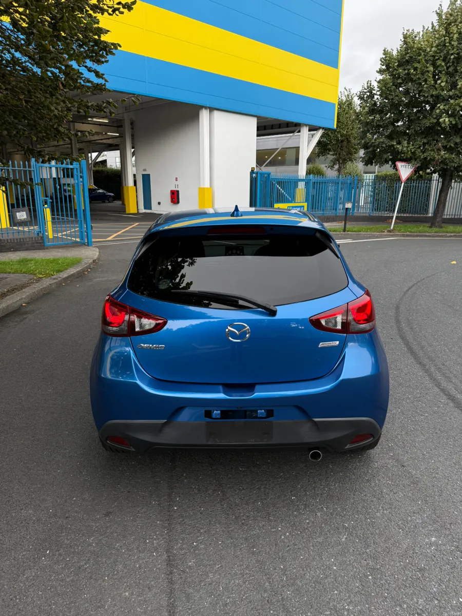 Mazda Demio - Image 6