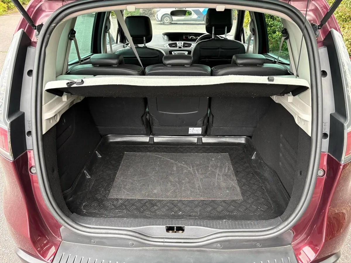 **AUTOMATIC**NEW TEST**LOW MILEAGE** - Image 5