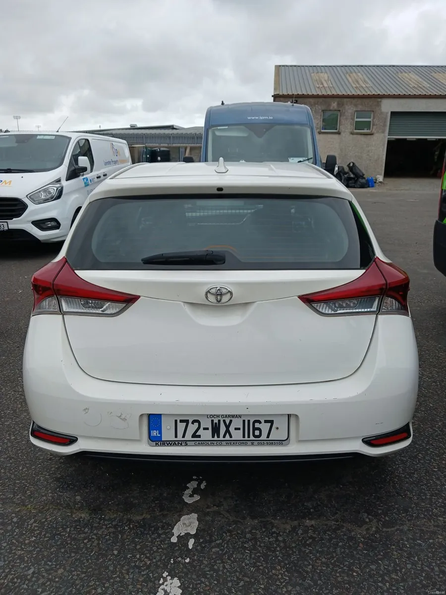 Toyota Auris 2017 - Image 1
