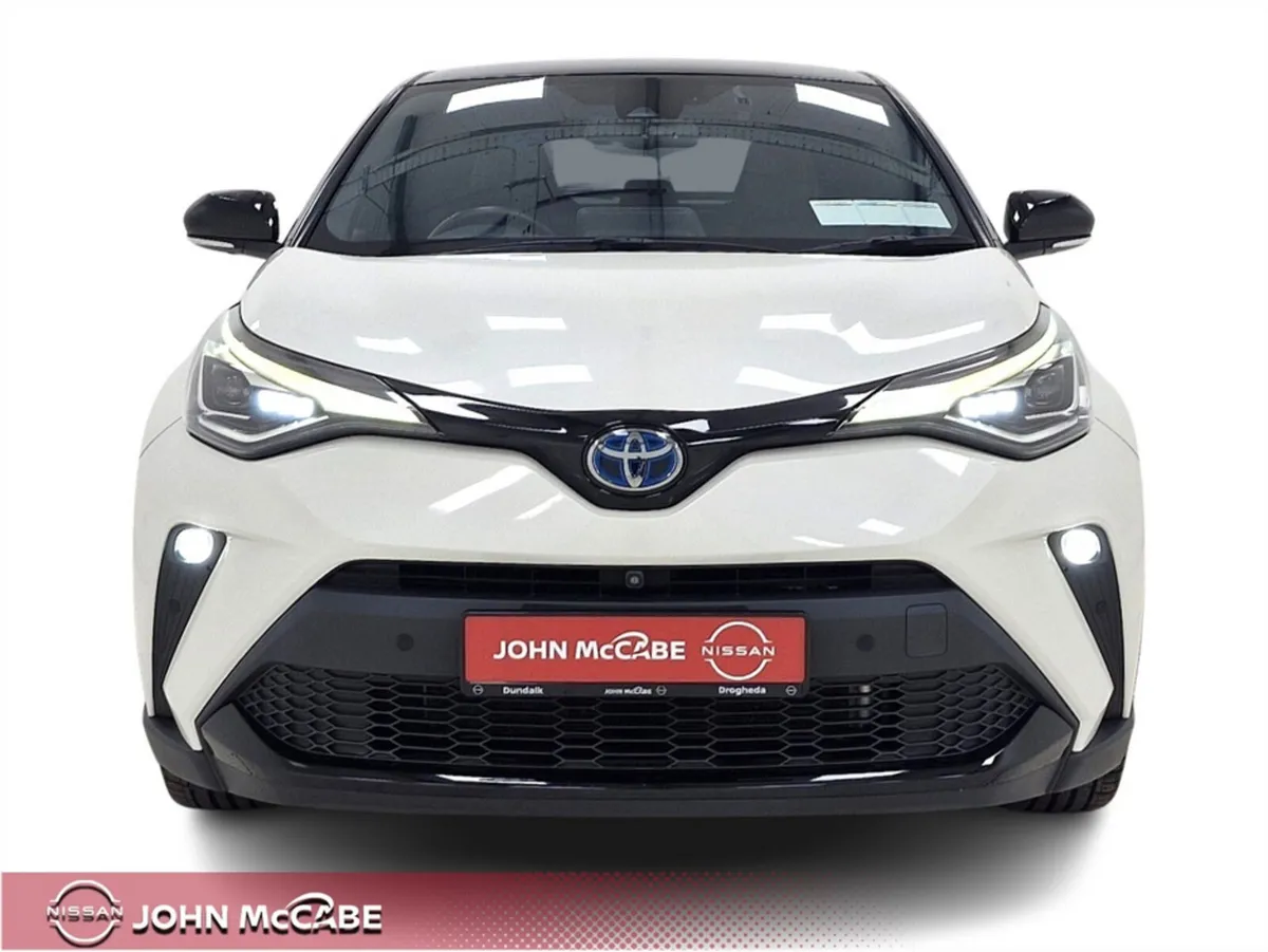 Toyota C-HR HYBRID SPORT BLACK EDITION AUTOMATIC - Image 2