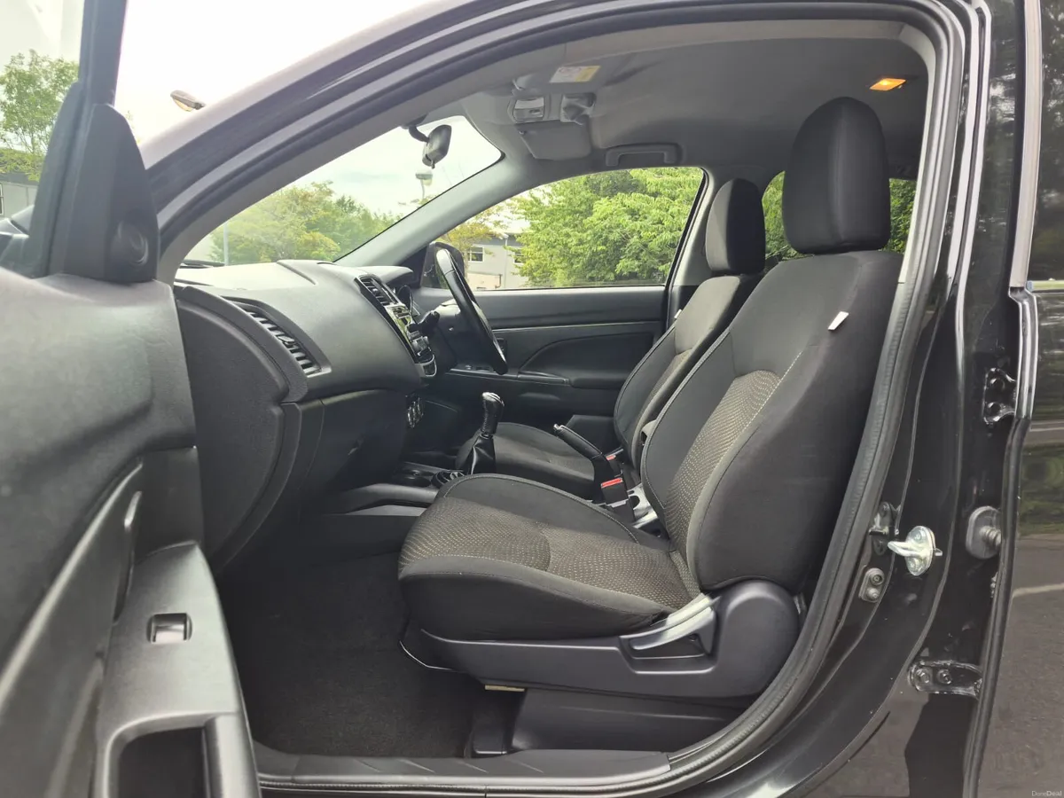 2019 RENAULT MEGANE 1.5 ICONIC - Image 6
