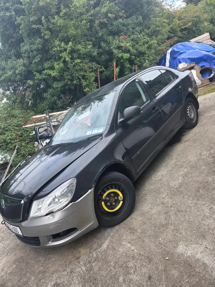 Skoda Octavia 1.6 diesel breaking - Image 2
