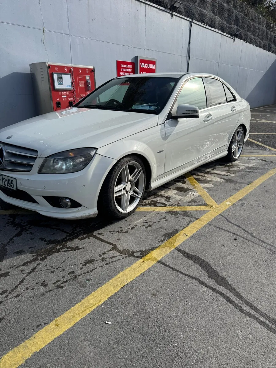 Mercedes C-Class 2.1 Cdi Amg - Image 3