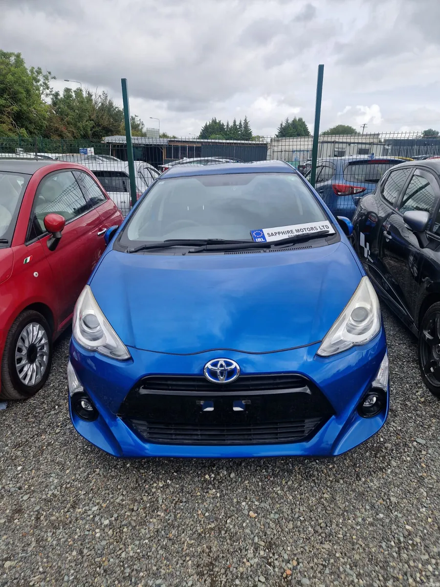 Toyota aqua  low mileage - Image 1