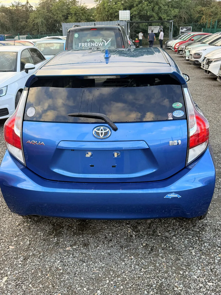Toyota aqua  low mileage - Image 5