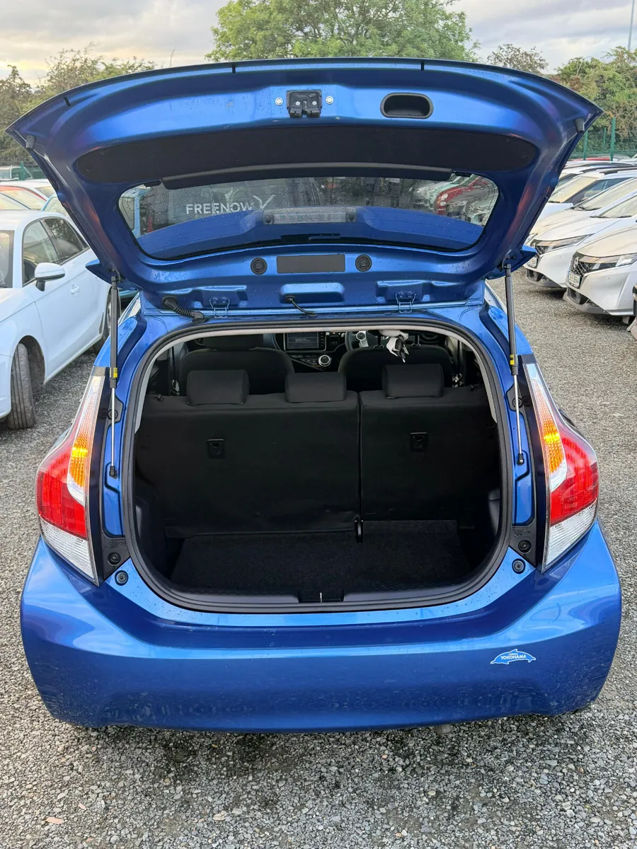 Toyota aqua  low mileage - Image 4