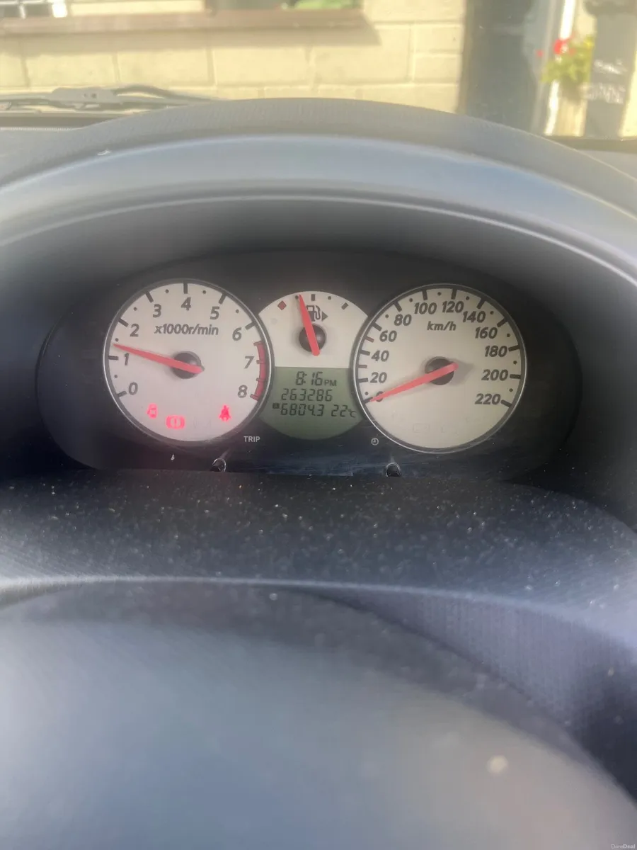 Nissan Micra 2010 - Image 2