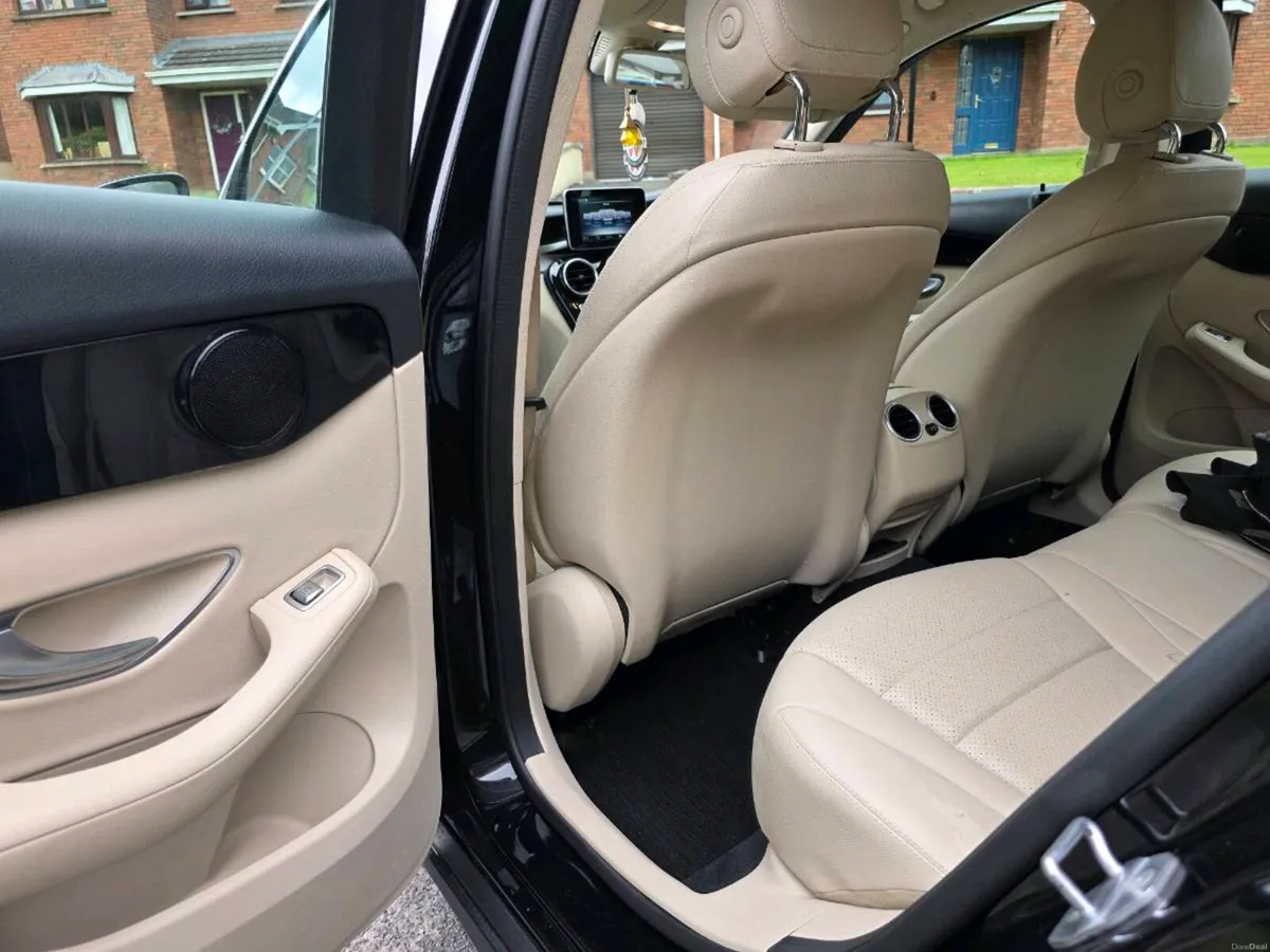 191 MERCEDES GLC 220 CDI AUTO 4X4 - Image 6