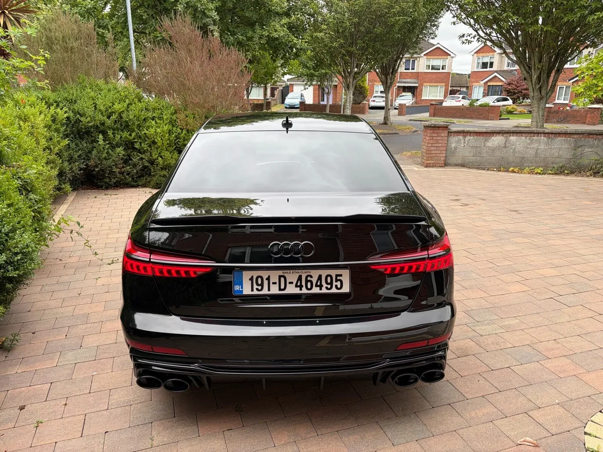 Audi A6 C8 S-Line 40TDI - Image 4