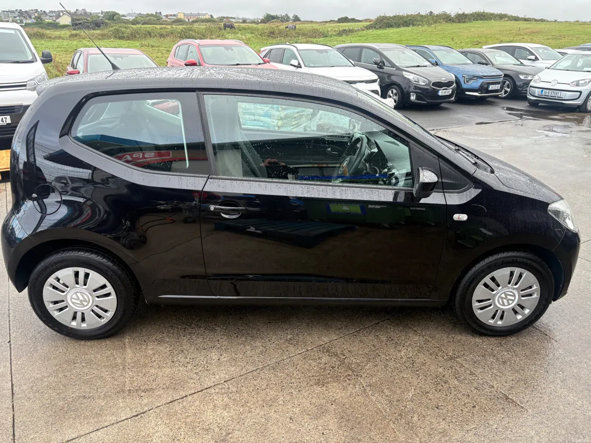Volkswagen up! 2016 - Image 6