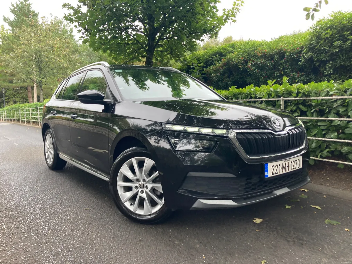 Skoda Kamiq Style 1.0TSI 110HP One Owner FHS - Image 2