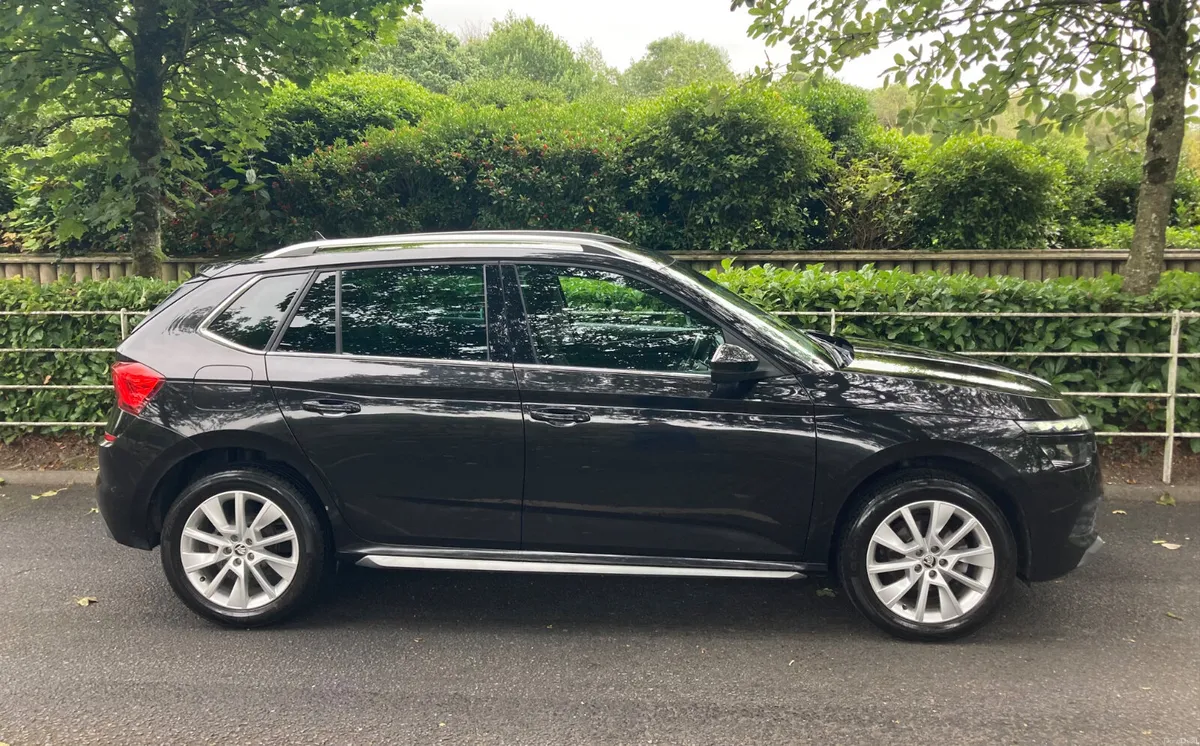 Skoda Kamiq Style 1.0TSI 110HP One Owner FHS - Image 5