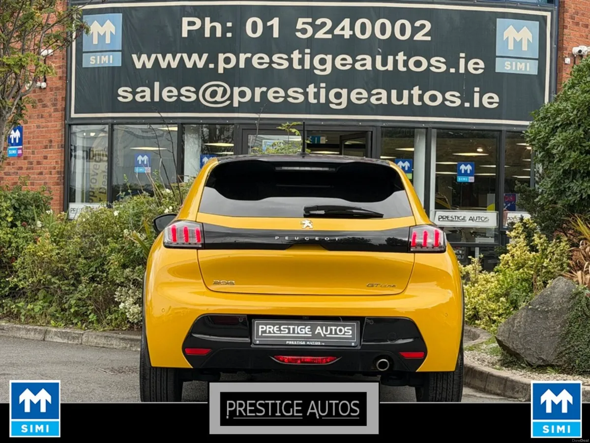 Peugeot 208 1.2 PETROL AUTO GT-MODEL PAN ROOF  *CA - Image 5