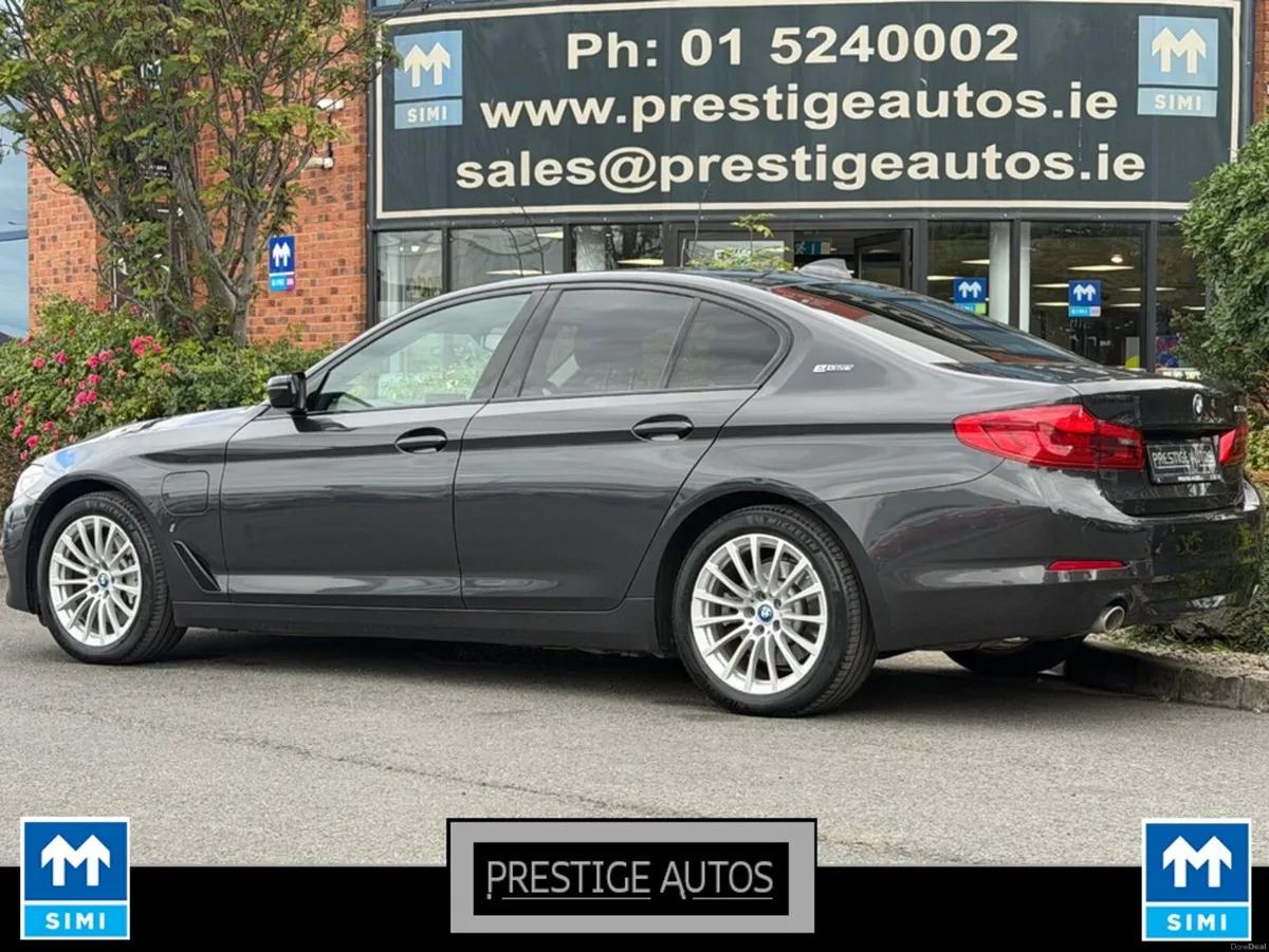 BMW 5-Series 530E IPERFORMANCE HYBRID SE JA92 4DR - Image 6