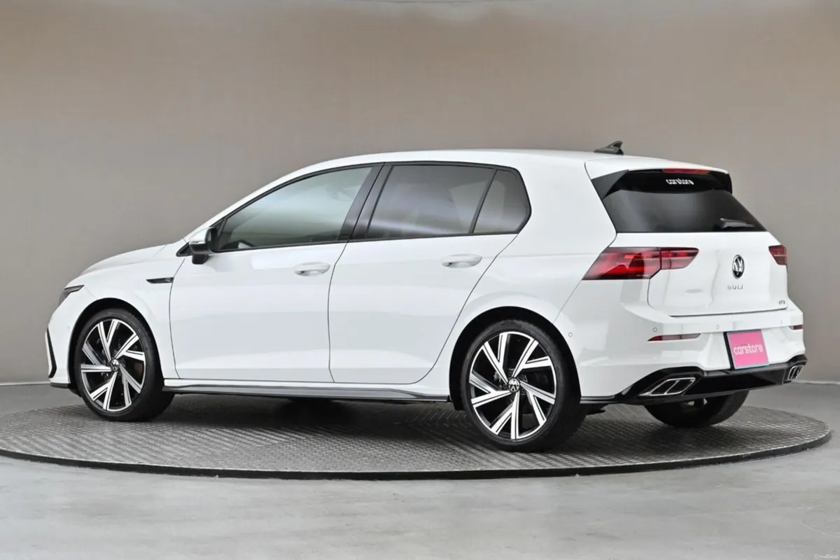 Volkswagen Golf 1.0ETSI DSG R-LINE MK8 MILD-HYBRID - Image 6