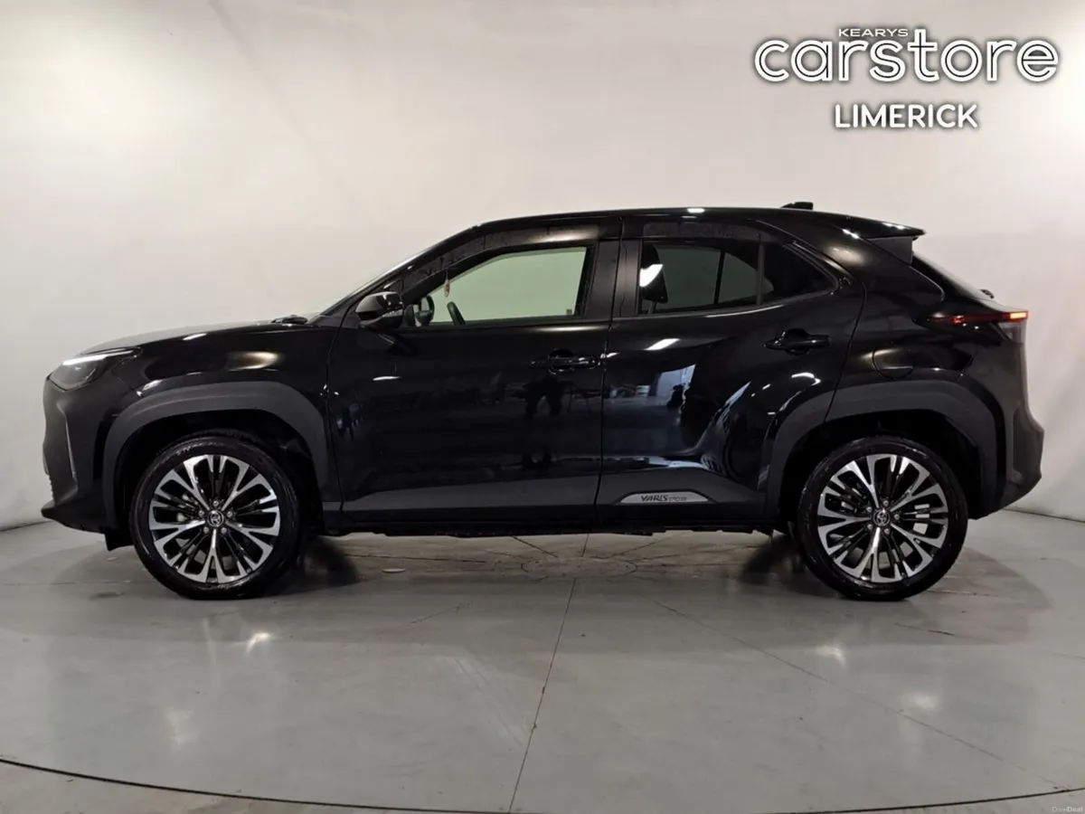 Toyota Yaris Cross HEV Z Spec - Image 6