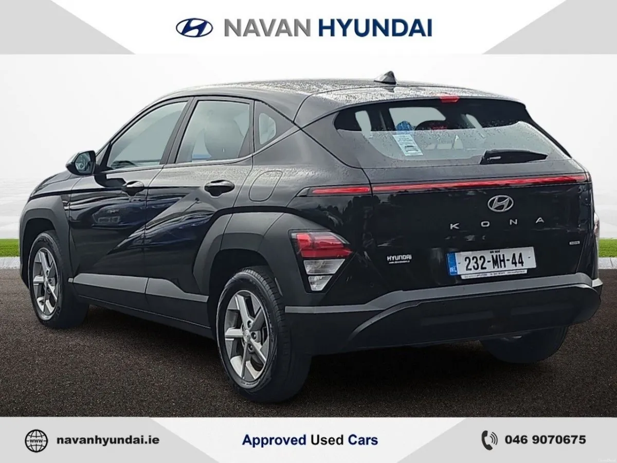 Hyundai KONA 1.6 HYBRID Signature Auto - Image 6