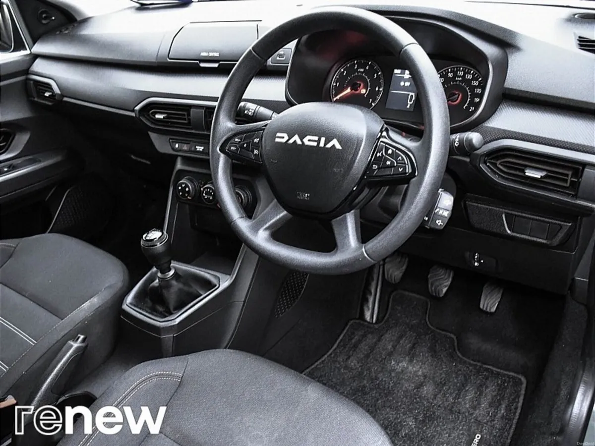 Dacia Sandero Stepway Essential TCe 90 NBI - Image 6