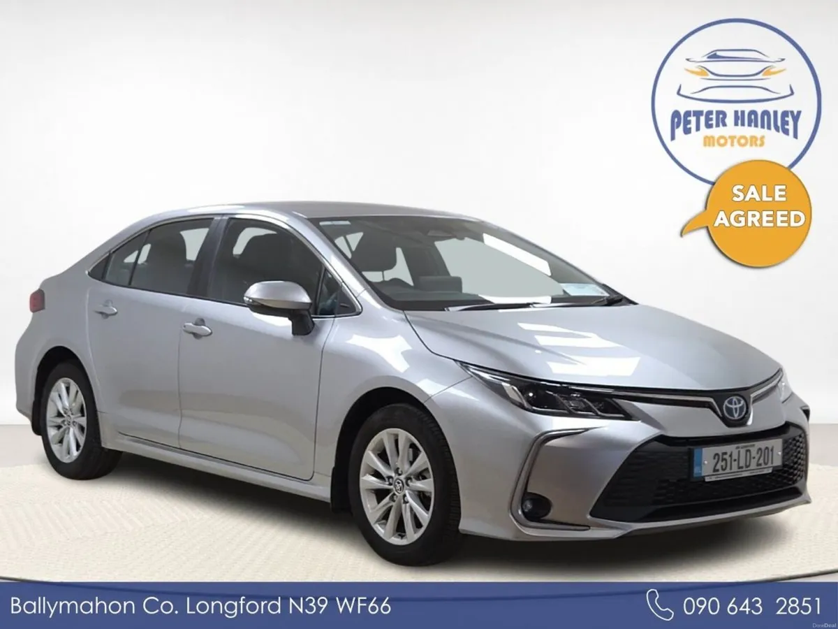 Toyota Corolla 1.8 Hybrid Luna Saloon - Image 1