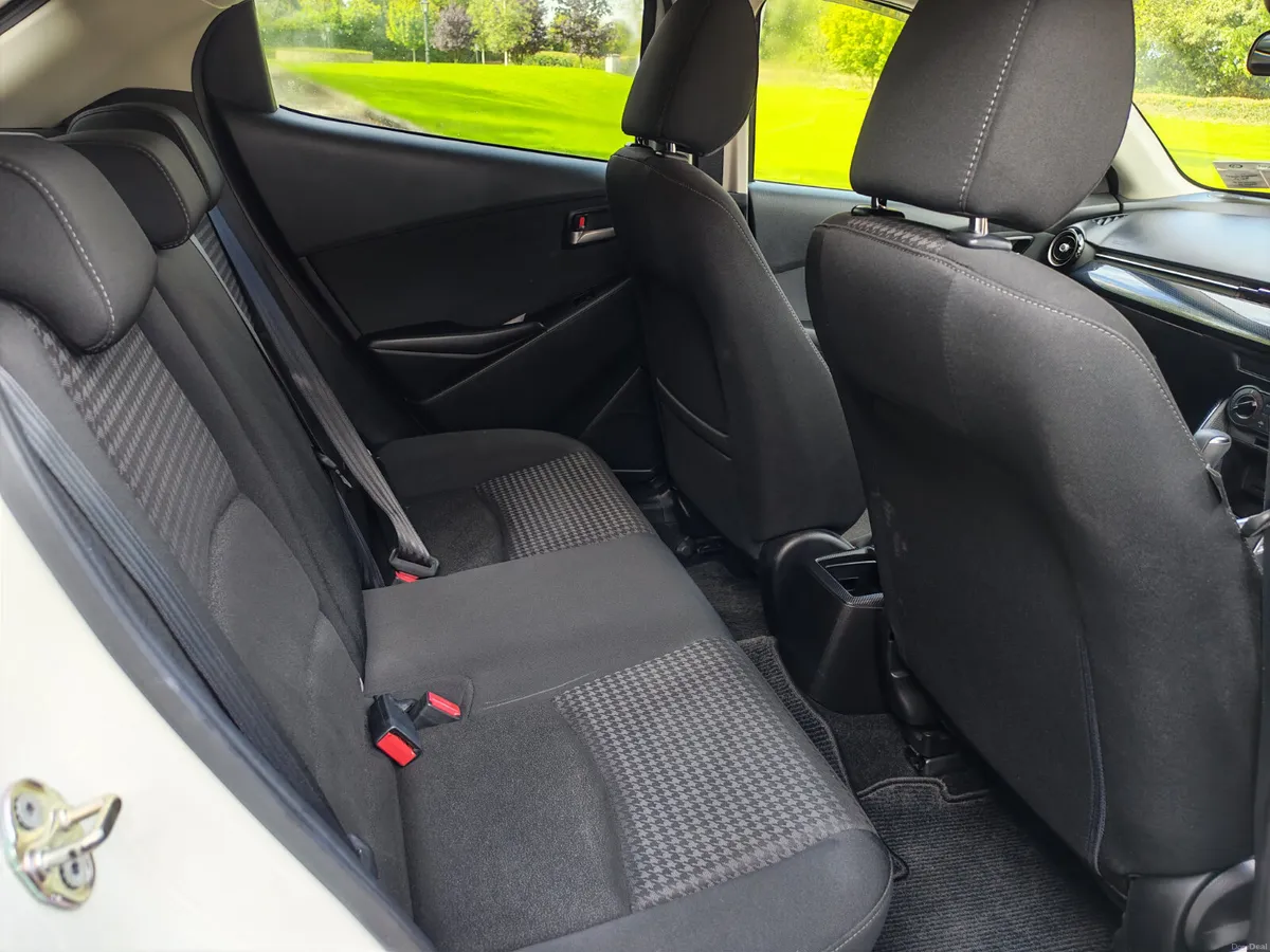 MAZDA DEMIO/AUTO/1.3PETROL/R.CAMERA - Image 4