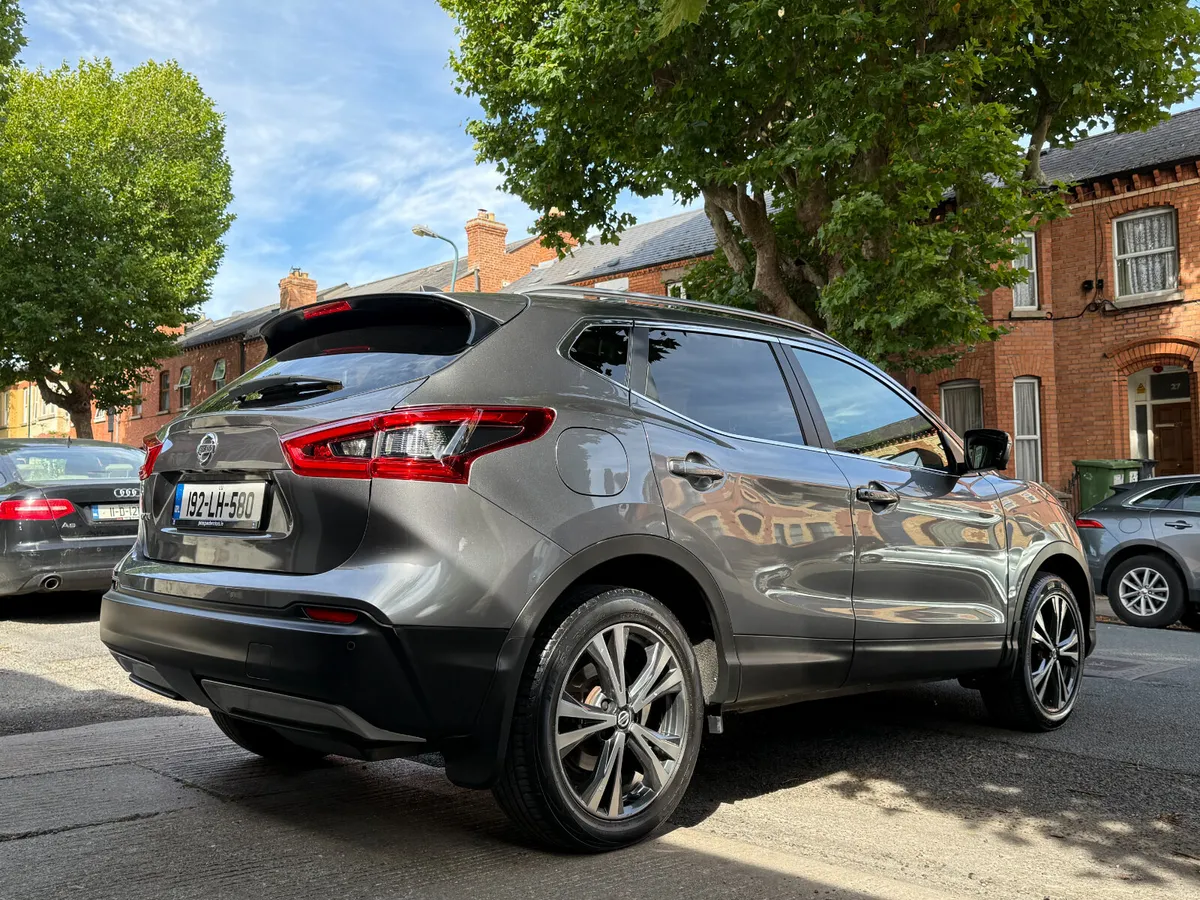 2019 Nissan Qashqai. 1.5 SV Premium, 129km, Spec! - Image 5