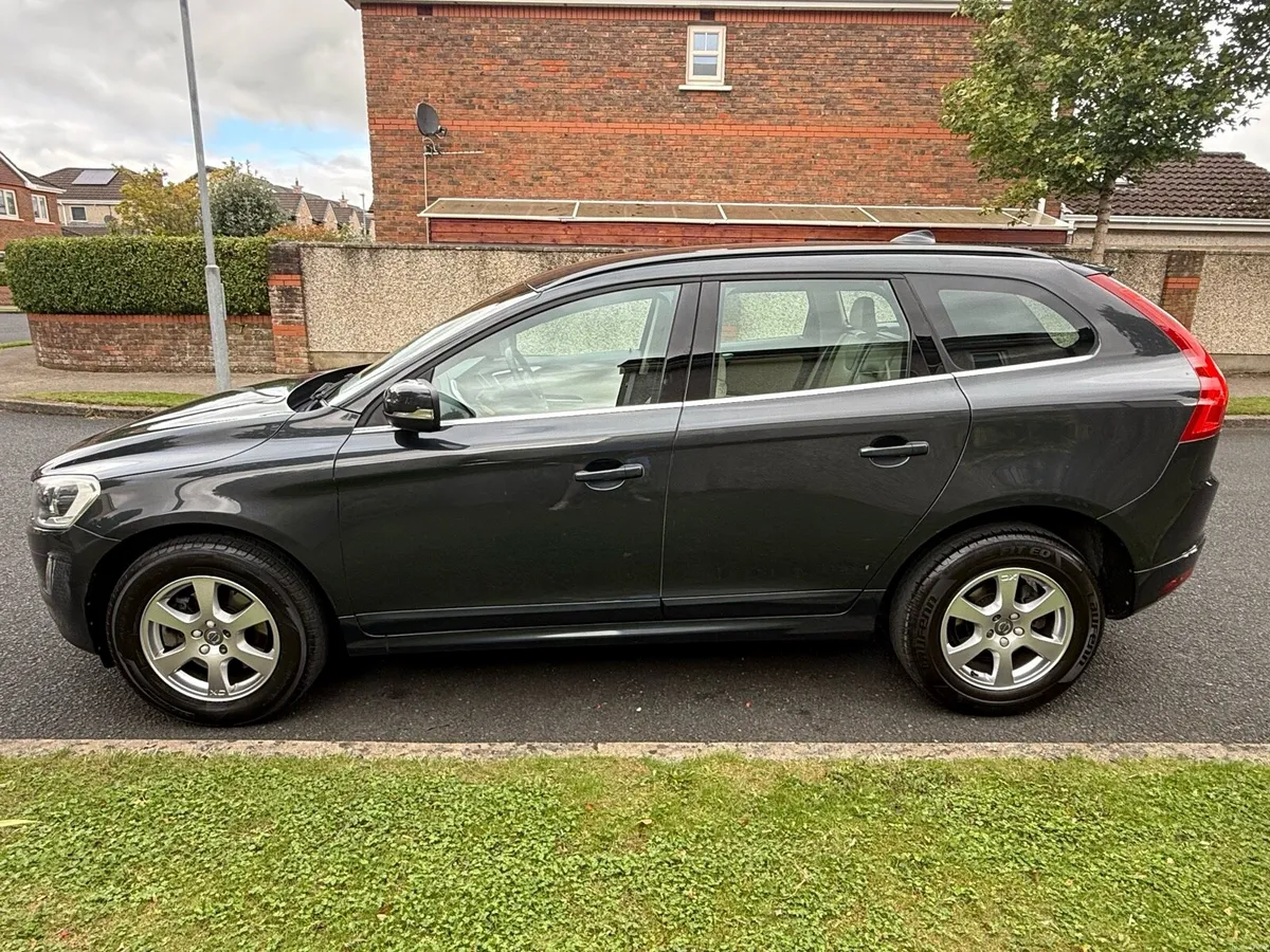 162 Volvo XC60 AUTO Only 105k kms NEW NCT 11/27 - Image 5