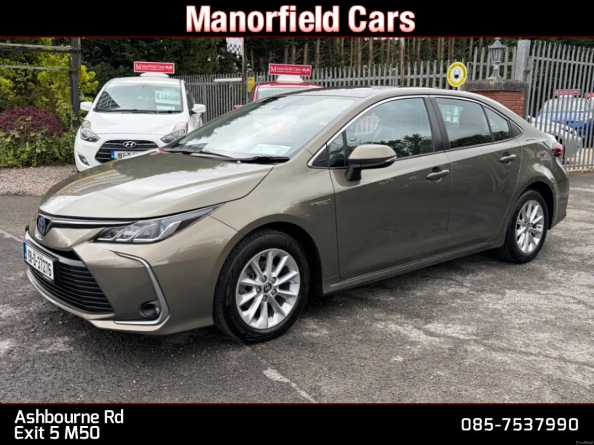 2019 Toyota Corolla Luna 1.8 Petrol Hybrid Auto - Image 3