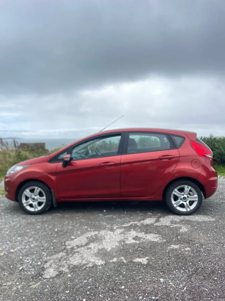 Ford Fiesta - Image 5