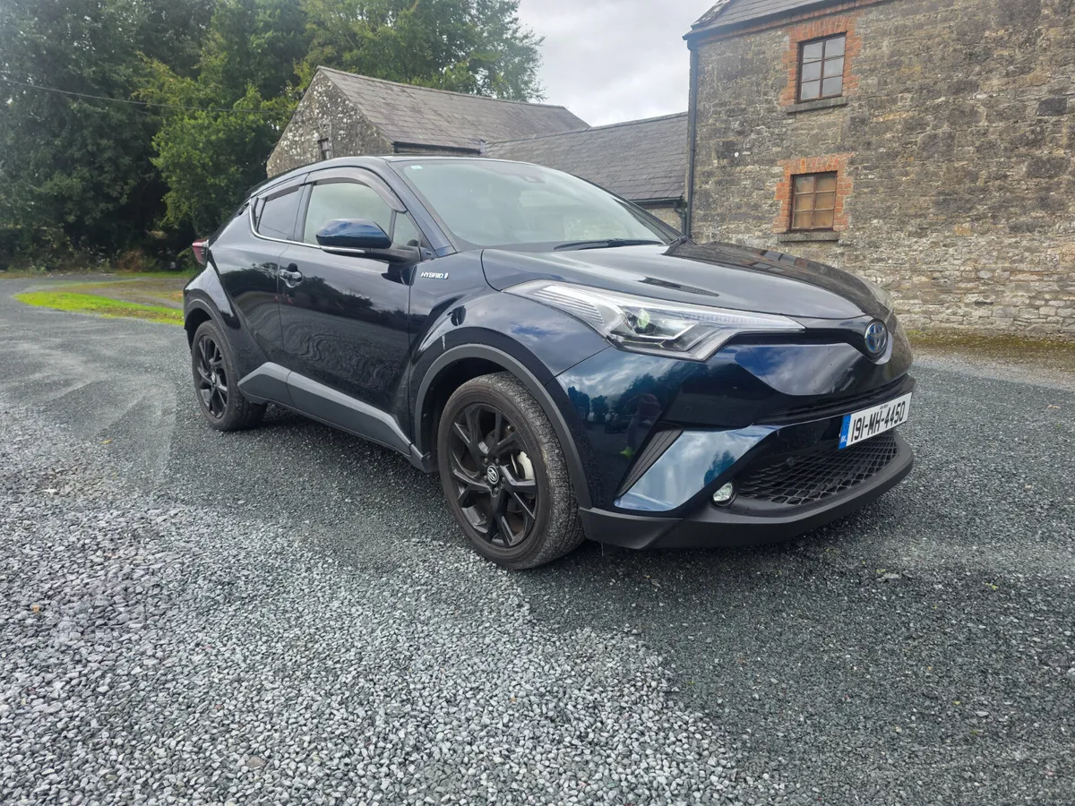 Toyota CHR hybrid ( new 2 year NCT ) - Image 1