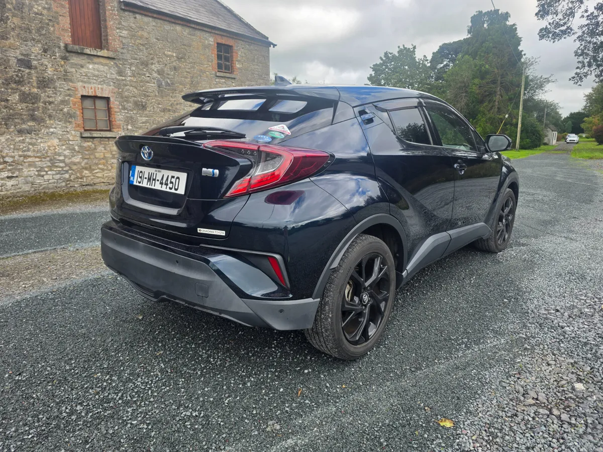 Toyota CHR hybrid ( new 2 year NCT ) - Image 6