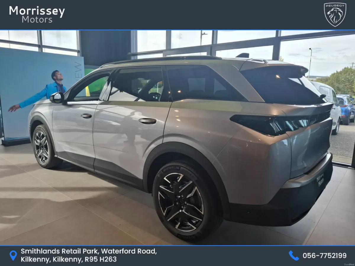 Peugeot 5008 * 7 Seat - Hybrid & Full Electric Ava - Image 3