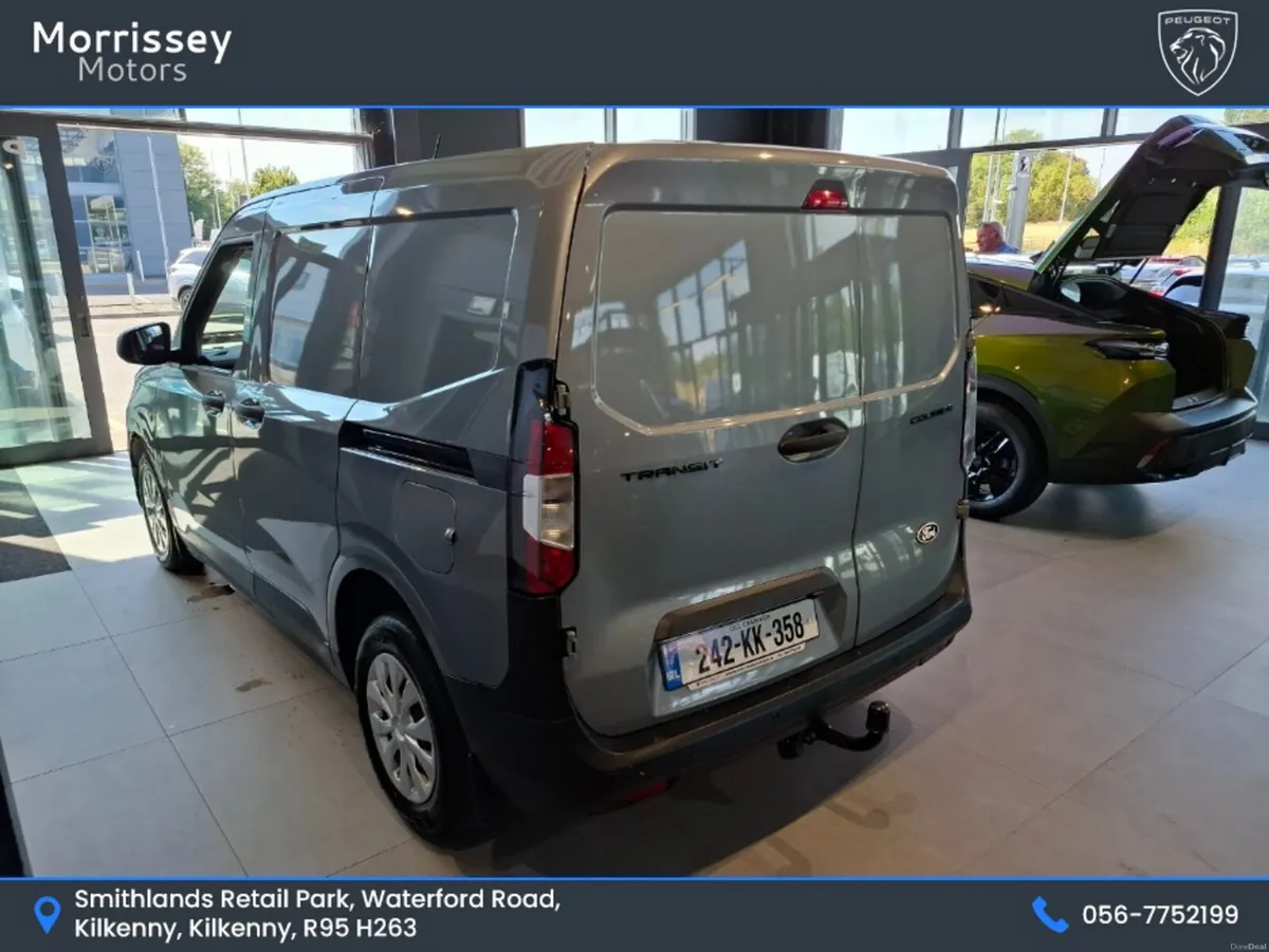 Ford Transit Courier TREND 1.5L ECOBLUE 100 - Image 6