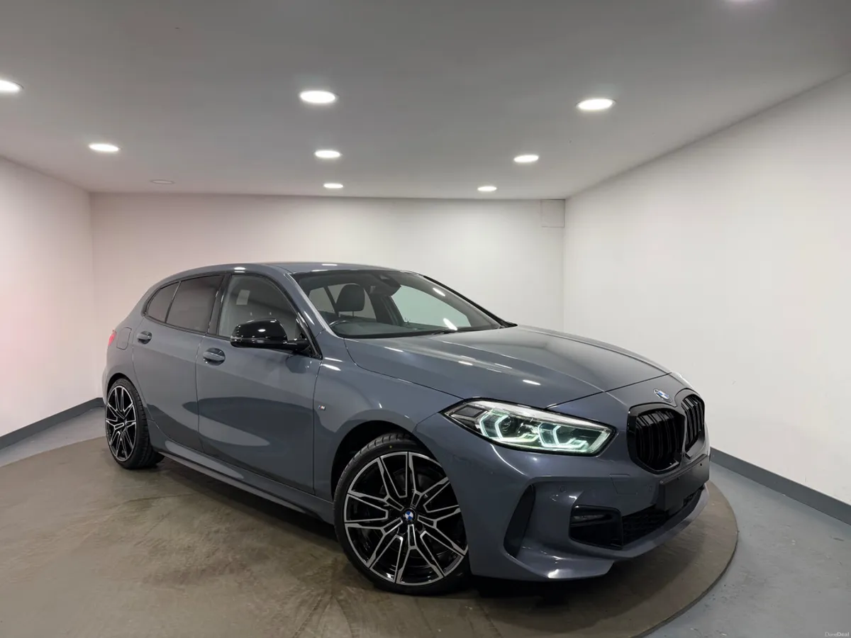 2022 BMW 1-Series 118D M SPORT - Image 6