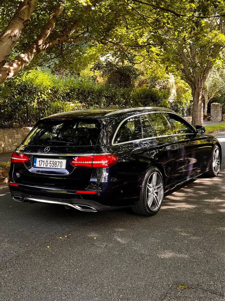 Mercedes E220D E-Class AMG Line[new NCT] - Image 3