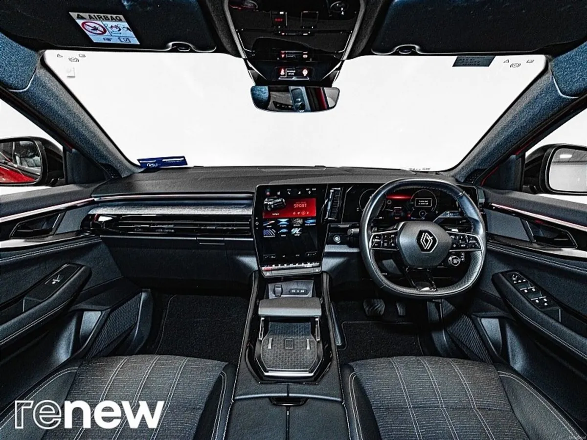 Renault Austral Techno E-Tech Full Hybrid - Image 2
