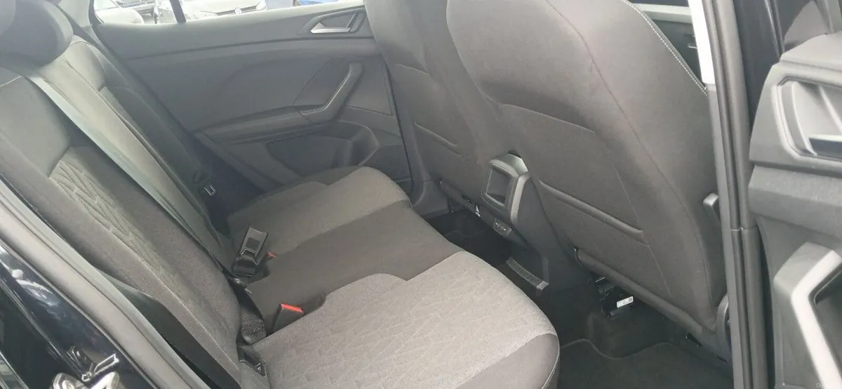 Volkswagen T-Cross Edition 75 1.0 TSI 95HP **APP C - Image 6