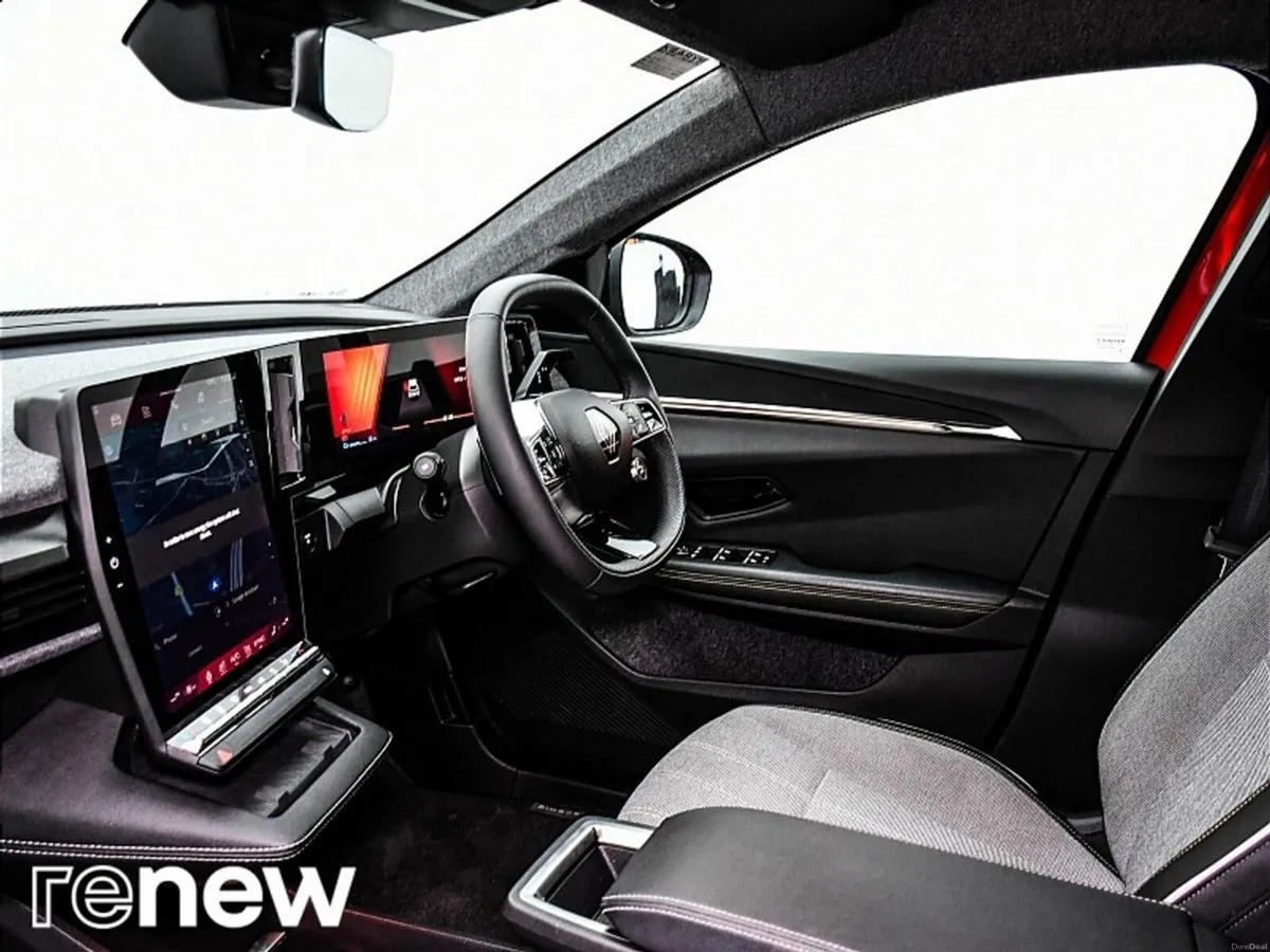 Renault Scenic E-Tech 87kWh Techno EV 220 Electric - Image 5